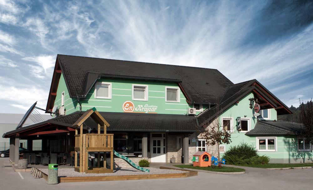 Rooms En Krajcar Cerknica Zewnętrze zdjęcie
