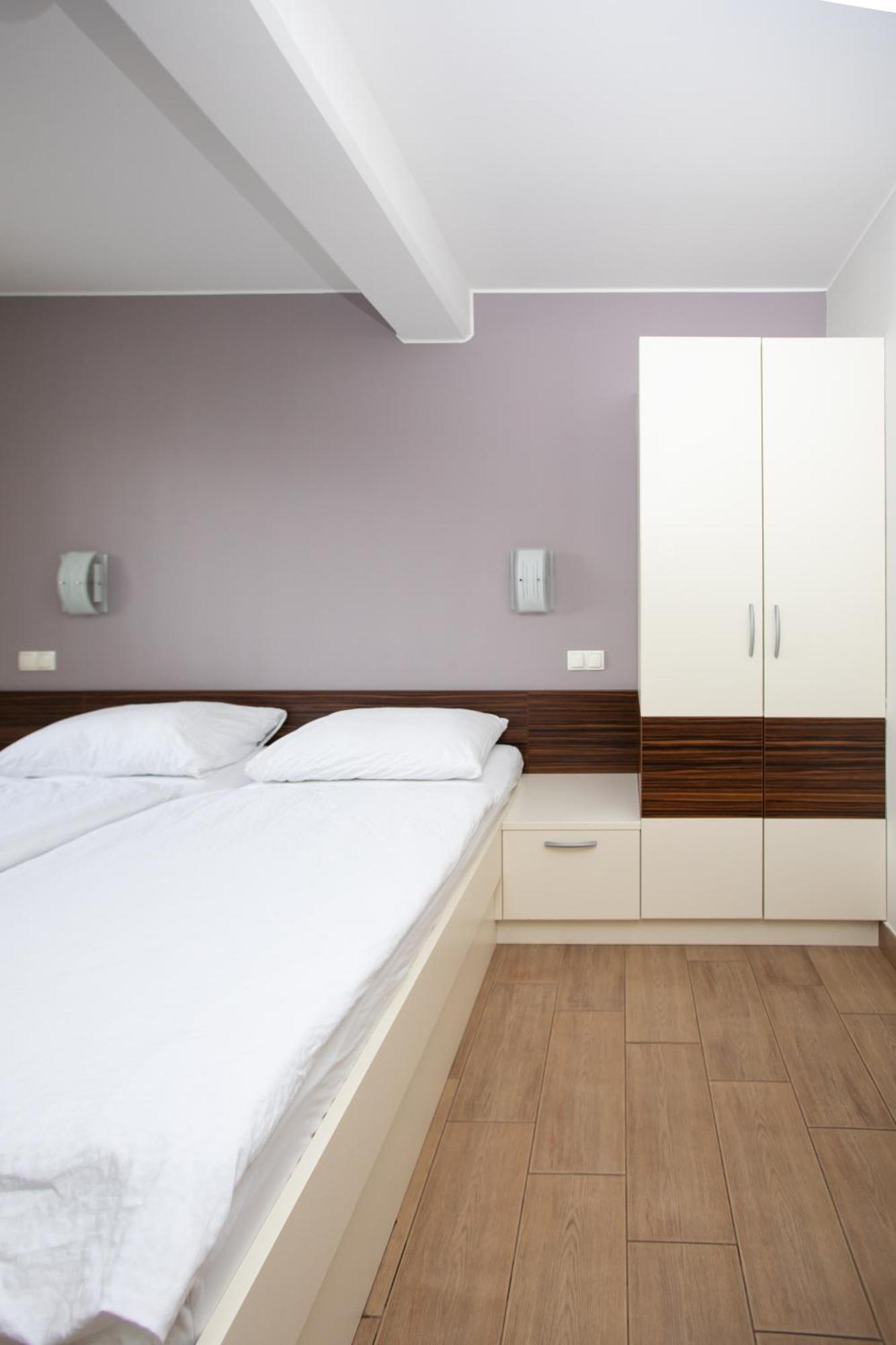 Rooms En Krajcar Cerknica Zewnętrze zdjęcie